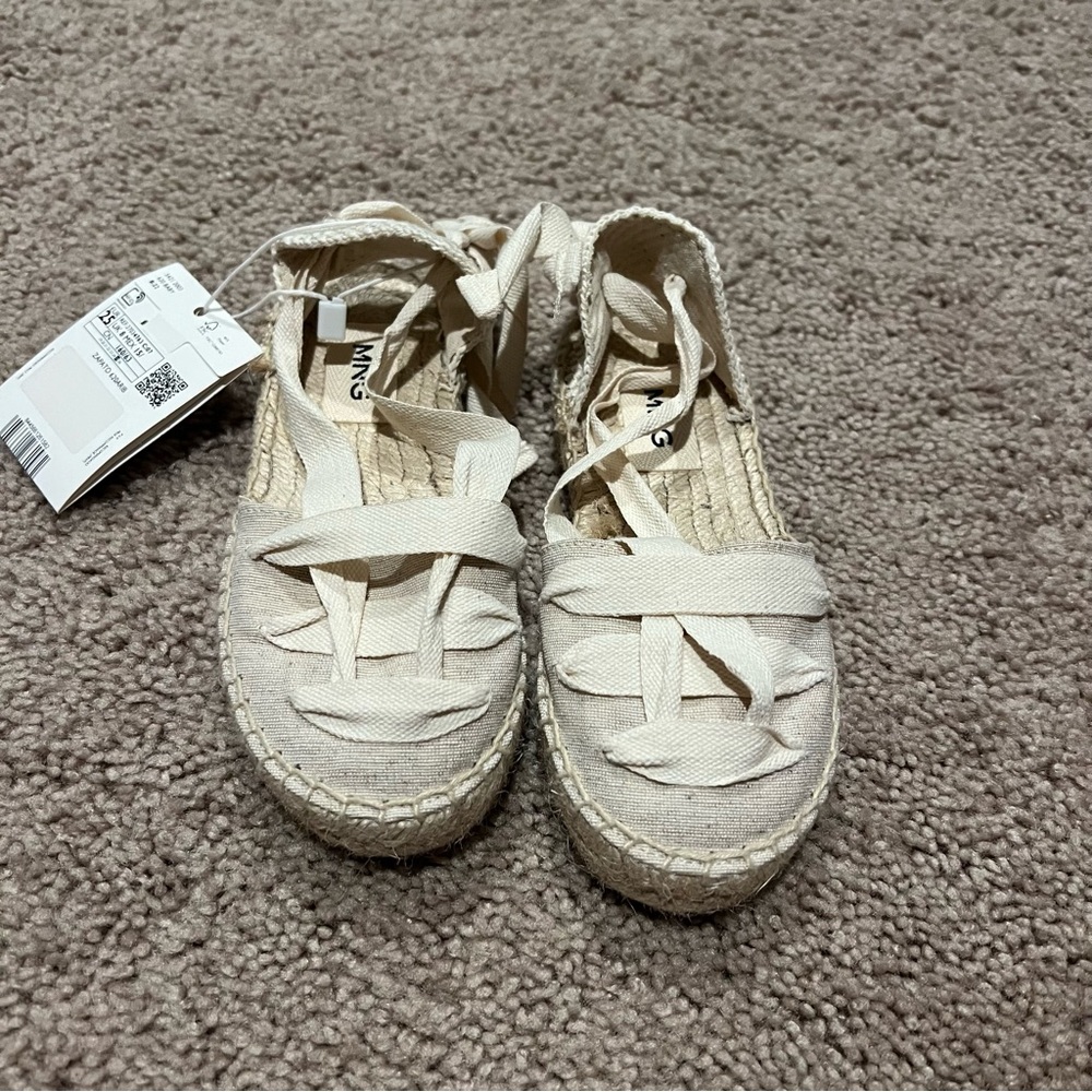 Mango kids Beige Espadrille Shoes size 8.5